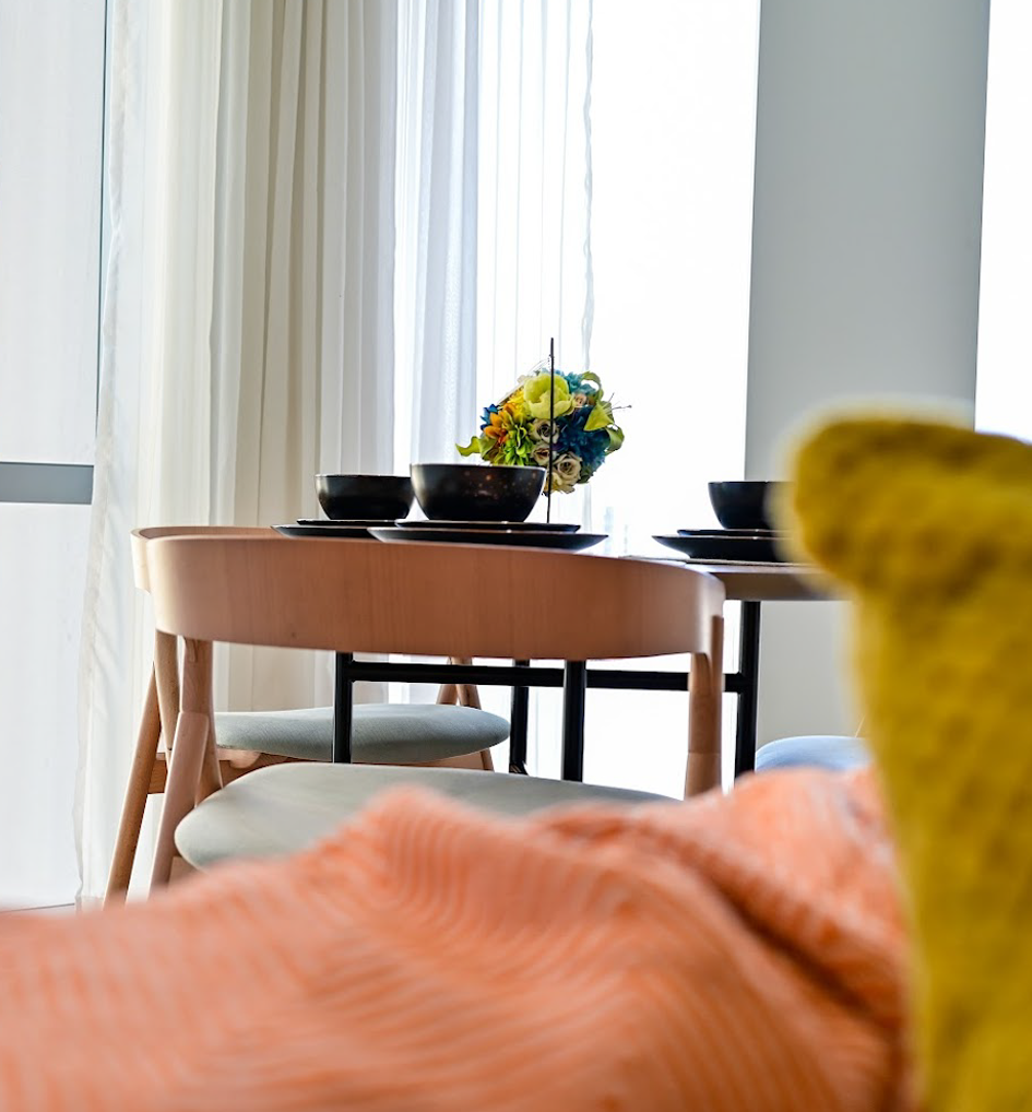 HOME 6